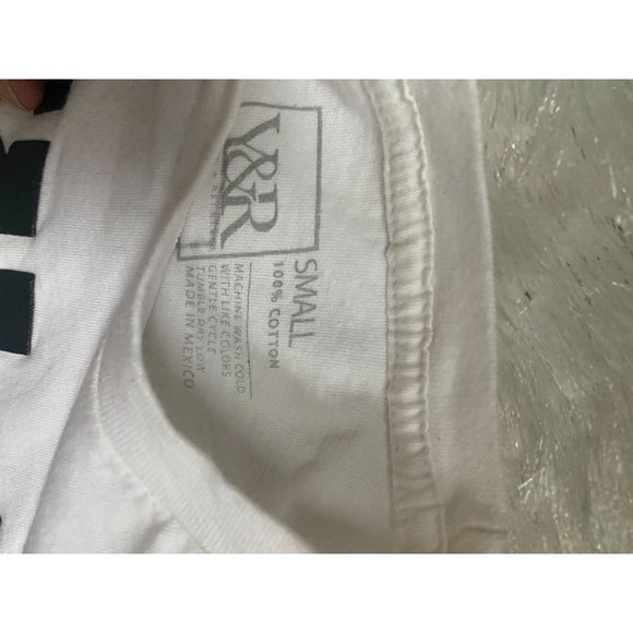 Young and Reckless White Graphic T-Shirt Men's SMALL Y&R Cotton - Picture 4 of 4